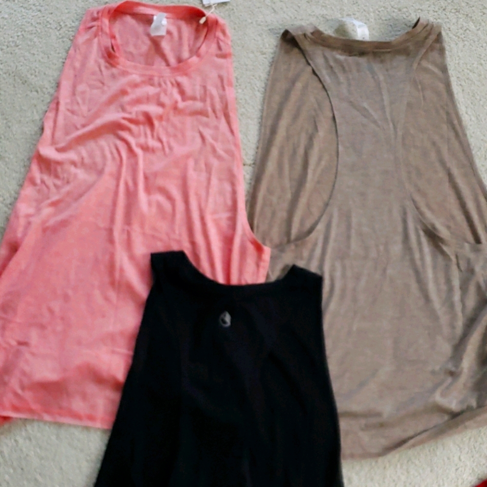 Izyzone high neck workout tank